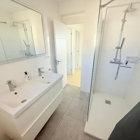 La Perla Mit 3 Schlafzimmern By Interhome Apartment