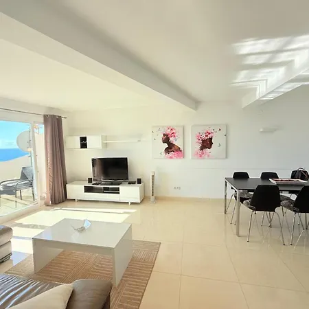 شقة La Perla Mit 3 Schlafzimmern By Interhome كاليبي