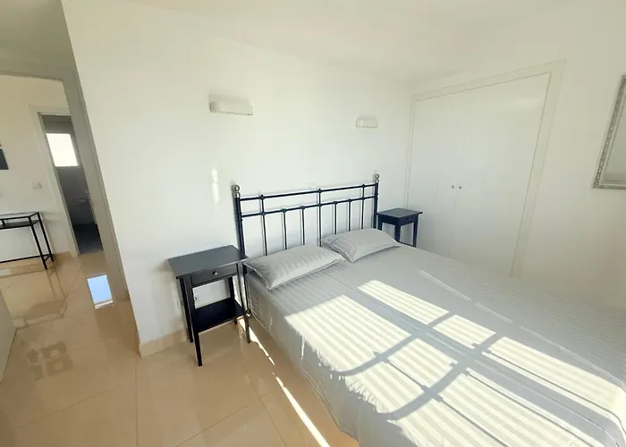 Lejlighed La Perla Mit 3 Schlafzimmern By Interhome *